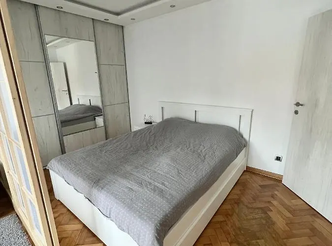 Comfortable In Hub Lägenhet *